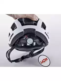 LAZER Compact DLX kask rowerowy LED siatka na owady czerwony biały mat