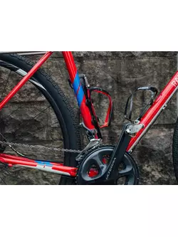 BLACKBURN karbonowy koszyk na bidon rowery cinch 16g czarny-czerwony matowy BBN-7068173