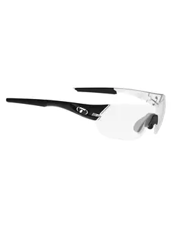 TIFOSI okulary sportowe fotochromowe slice fototec black/white (Smoke photochrome 47,7%-15,2%) TFI-1600306431