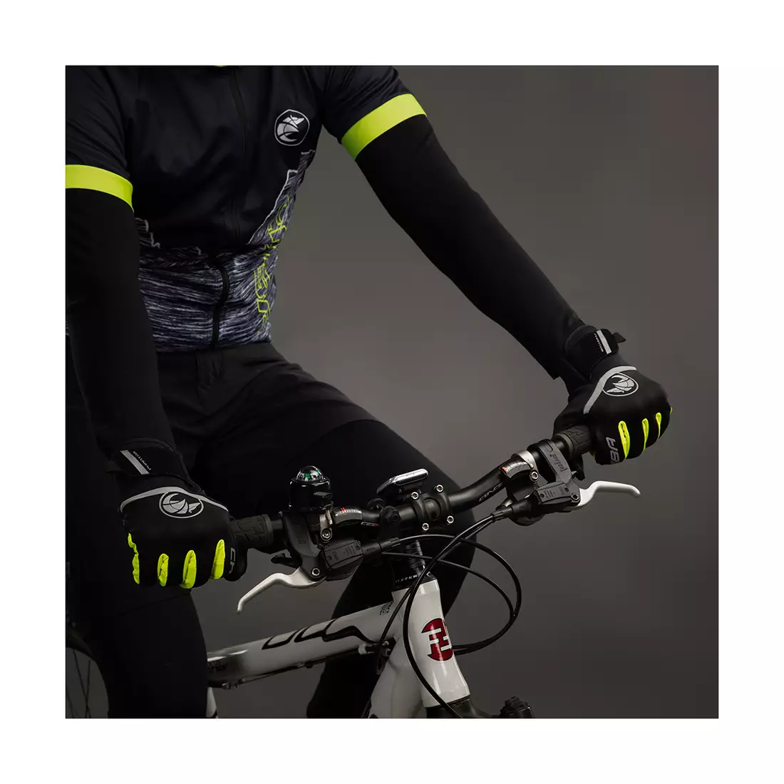 CHIBA PHANTOM lekkie zimowe rękawiczki rowerowe czarny/fluor 3150520