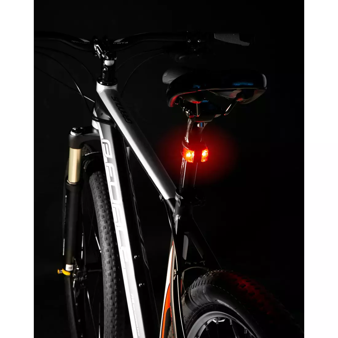 FORCE zestaw lampek rowerowych AMBIT black 45452