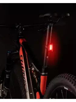FORCE Lampka rowerowa tylna PILL 12LM, 3 x LED, USB 453716