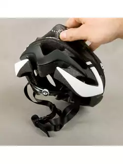 GIRO SAVANT - kask rowerowy, szosowy, kolor: Czarno-biały