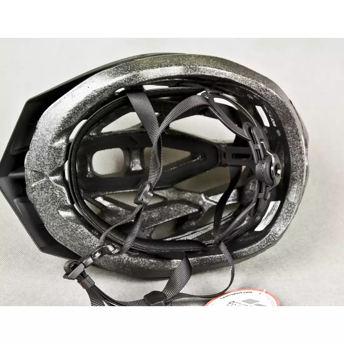 LAZER - CYCLONE kask rowerowy MTB, kolor: black glossy