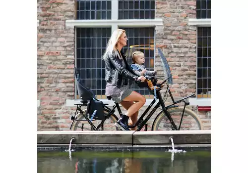 Foteliki rowerowe, czyli jak bezpiecznie przewozić nasze dziecko na rowerze